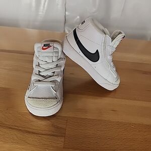 Nike Blazer Mid '77 Toddler 6C  Sneakers Leather Black White Retro Sporty